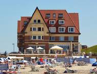 Beach Hotel